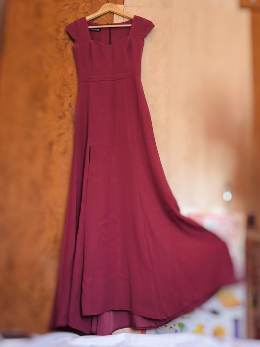 Vând rochie eleganta