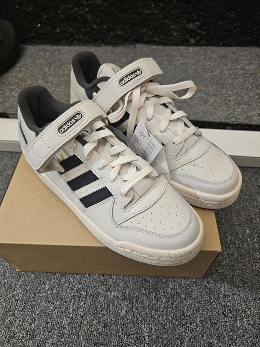 Adidas мъжки кецове 43 1/3