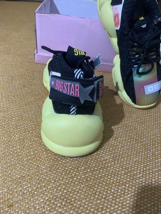 Уникални сникърси Big Star