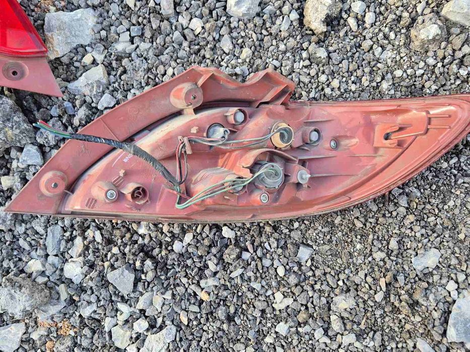 Ляв и Десен Стоп за Mazda/Мазда 2