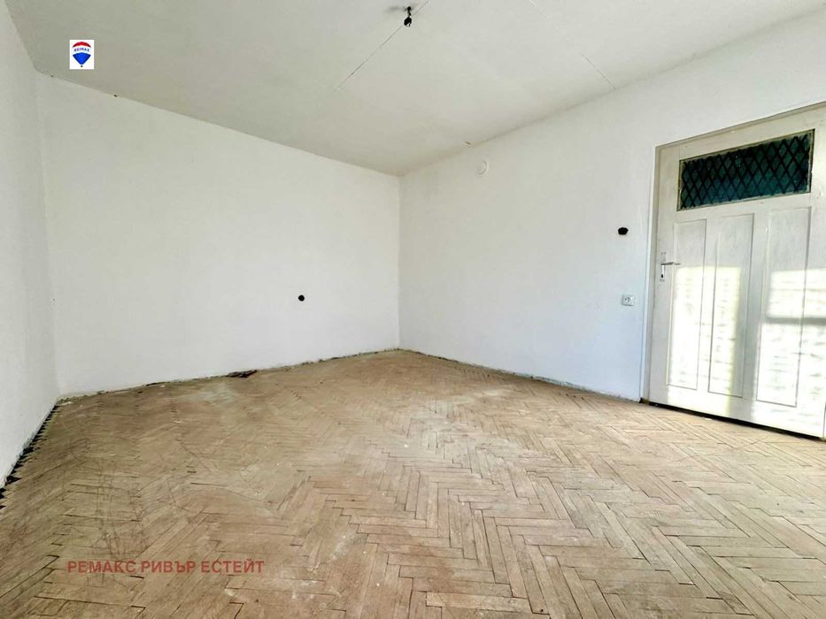 Продава се Къща в с. Пиргово, Област Русе - 120 кв.м за 541 €/кв.м - Снимка #5