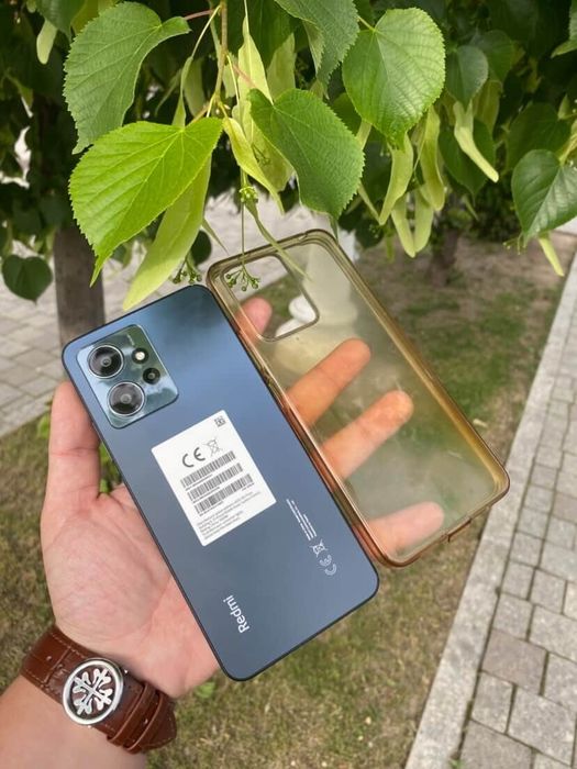 В продаже Redmi Note 12.