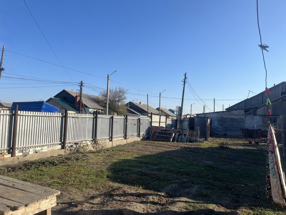 Продам 4 ком дом на Степном