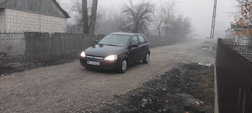Opel. Corsa. Twinport.