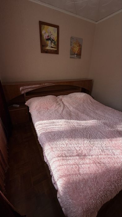 Кровать двуспальная