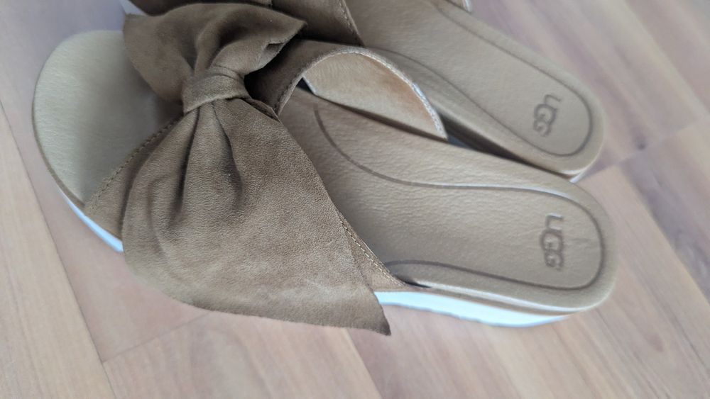 Дамски платформи UGG от естествена кожа