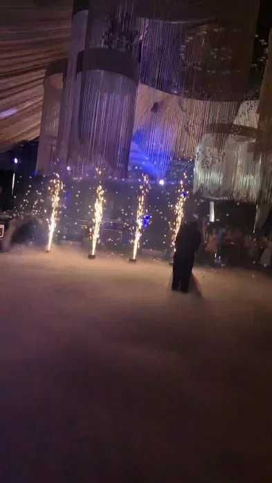 Laser,gheata carbonica,balonase cu fum,tort-de shot-uri