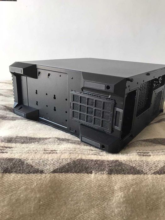 Компютърна кутия Мid Тower - Cooler Master HAF 500