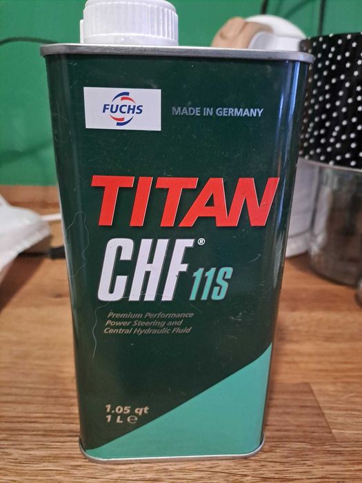 Зелена хидравлична течност