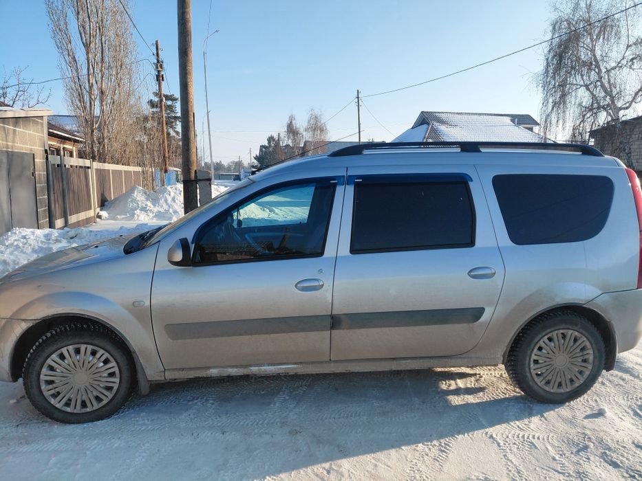 Продам лада ларгус 2017 года