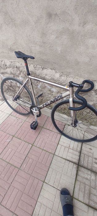 Продаю велосипед фикс: TSUNAMI SMN100
