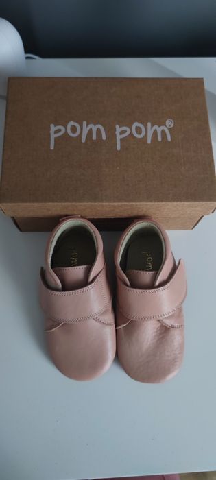 Pantofi primii pași