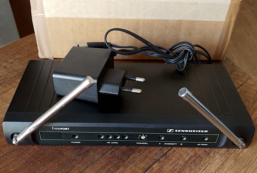 Beyerdynamic MMX Sennheiser EM1- C diversity receiver 742,5 - 744,5MHz