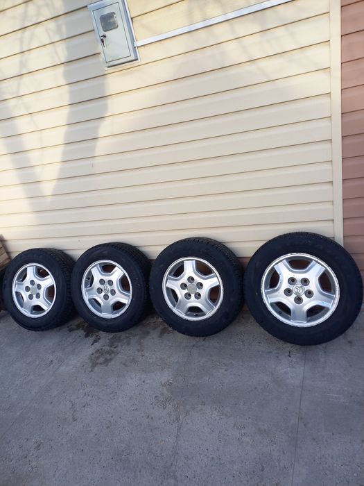 Продам шины с дисками