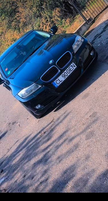 Vând BMW seria 3  an fabricație 20011