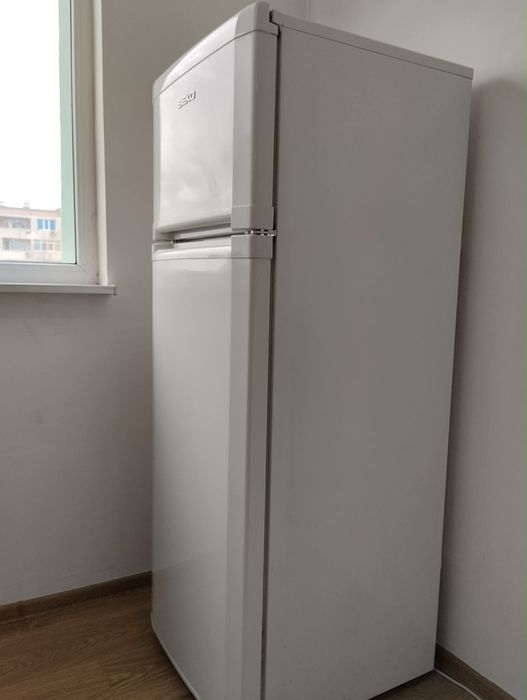 Хладилник с фризер Beko DSA 25080
