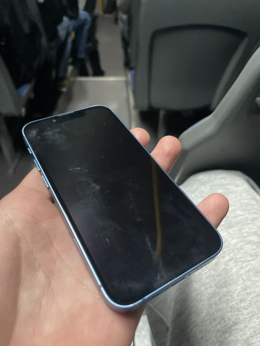 Продам айфон 13мини 128gb
