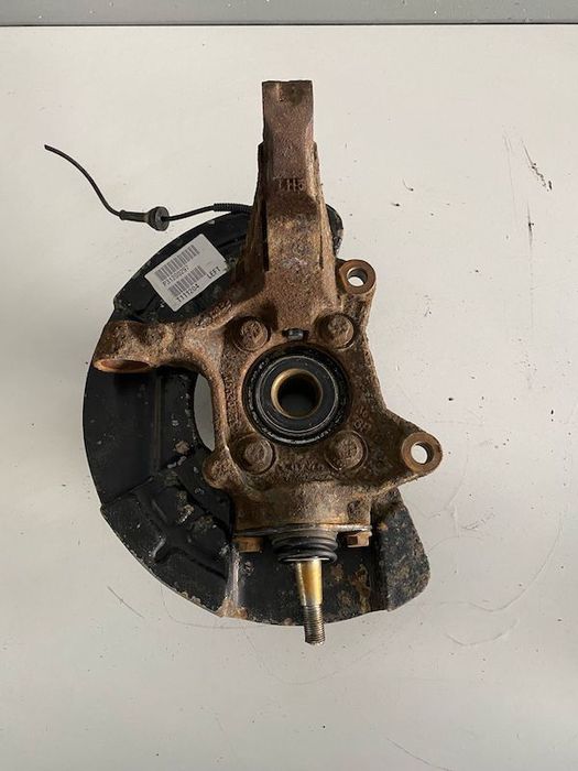 Fuzeta Dreapta Fata Volvo XC90 2003-2007 30760562 31200316