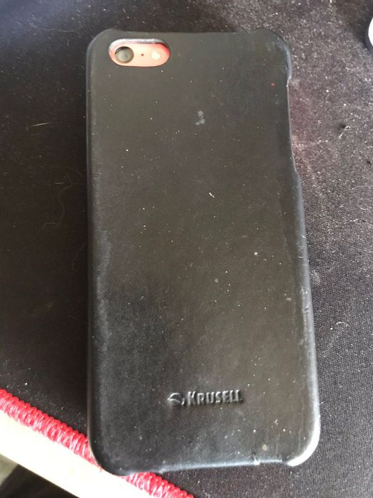 Продавам Iphone 5C pink 16gb