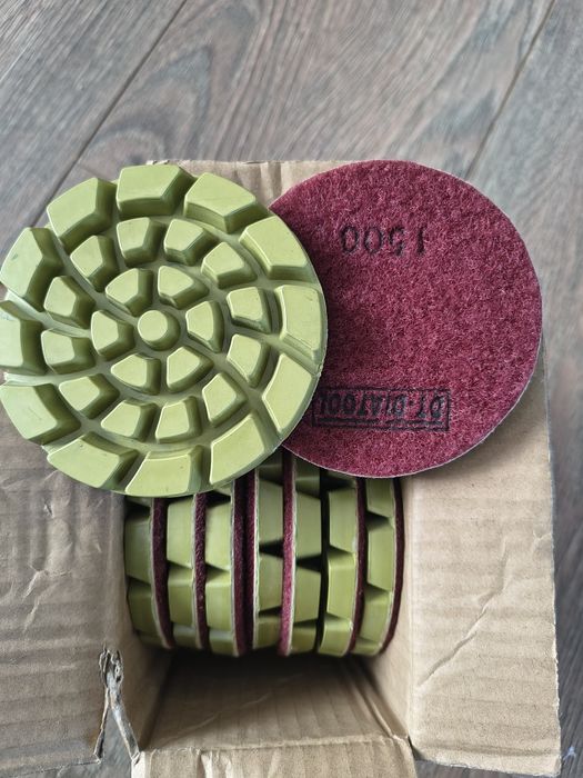 Диамантен диск за полиране на подове