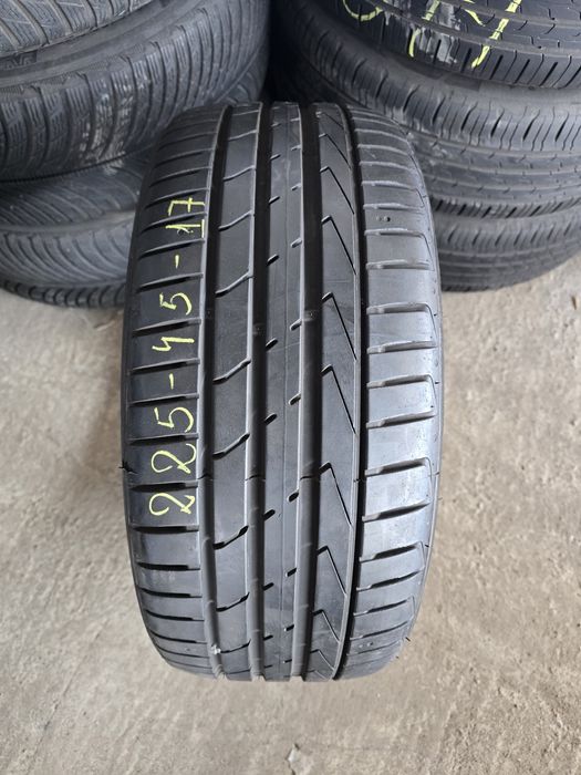1 Брой 225/45/17 Hankook 6,8mm