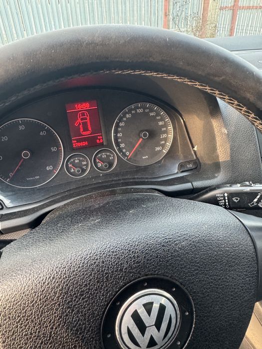 De vânzare vw golf v