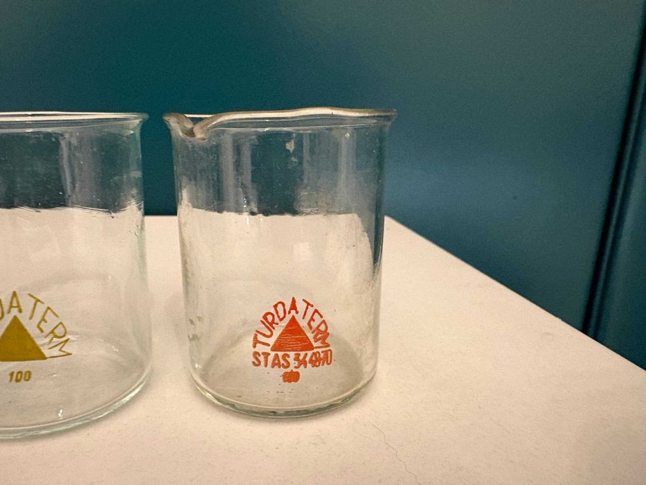 Recipiente laborator TUDATERM sticlă borosilicat, cilindrice, rare