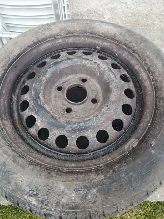 Стоманени джанти от хонда джаз