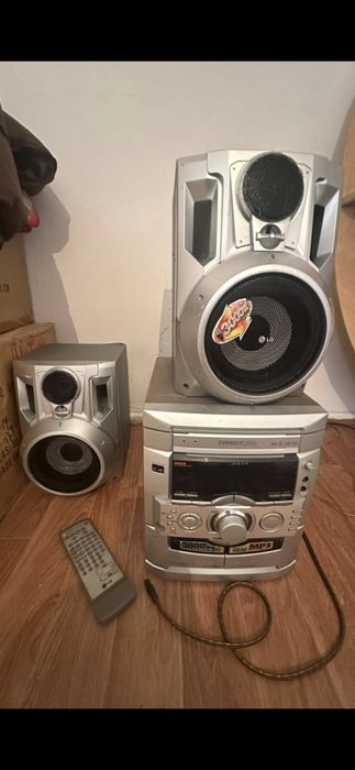 Музыкалный центр