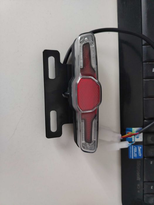 Stop, frână și semnalizări