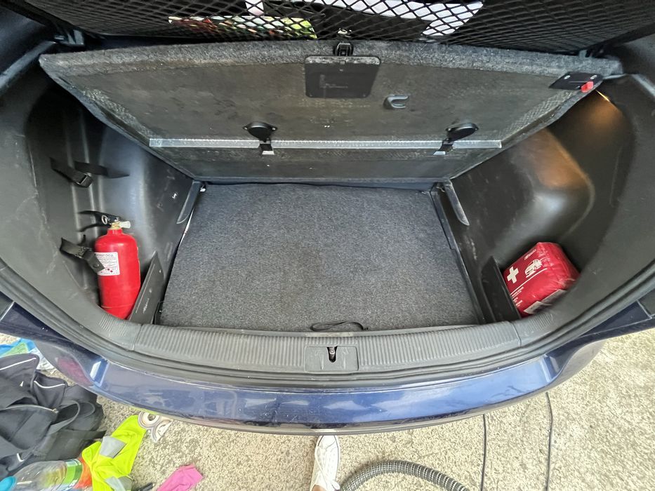 VW golf  5+ 2.0 дизел