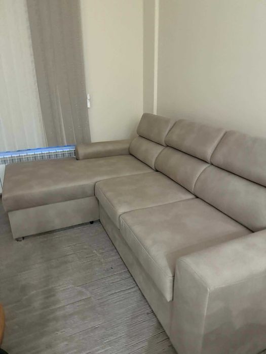 продавам диваннн