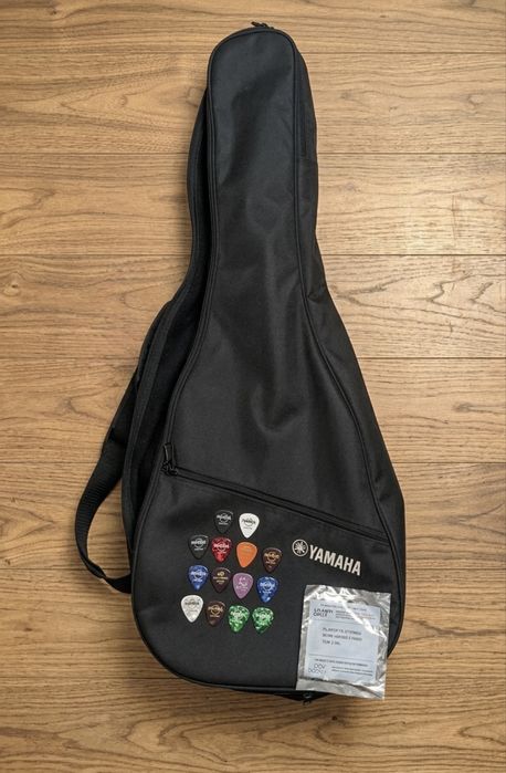 Китара Yamaha APXT2 Natural Sunburst – Електро-акустична китара с калъф и аксесоари