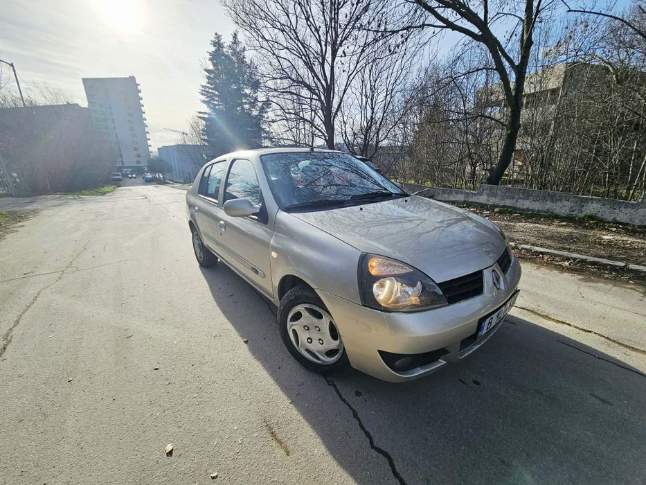 Renault Symbol бежов