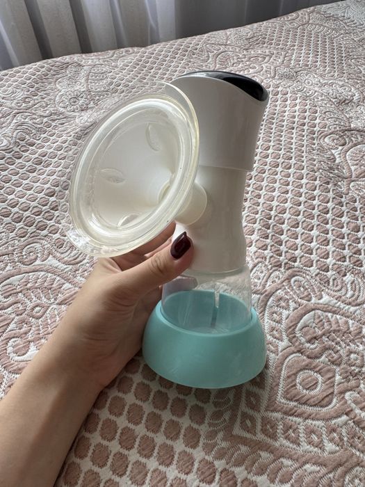 Молокоотсос BabyGo 2в1