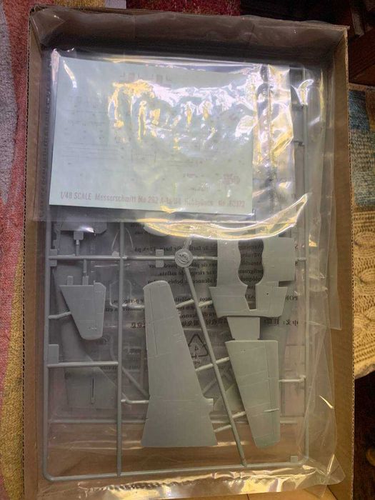 Сборная модель самолета Мессершмитт Me.262 A-1a (1/48, HobbyBoss)