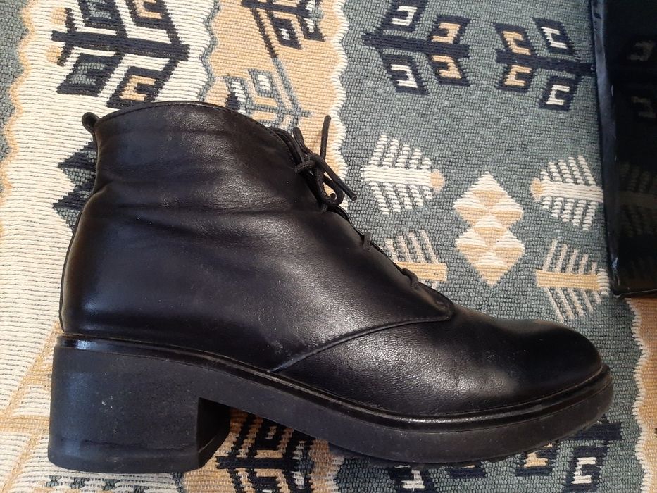 Осенние женские ботинки