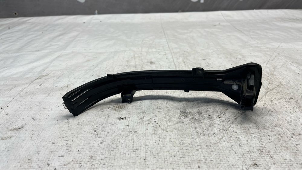 BMW 5 G30 мигач на ляво огледало 2бр.