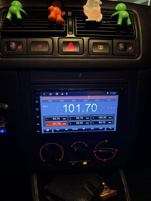 Продавам своя автомобил Vw golf 4 2500евро