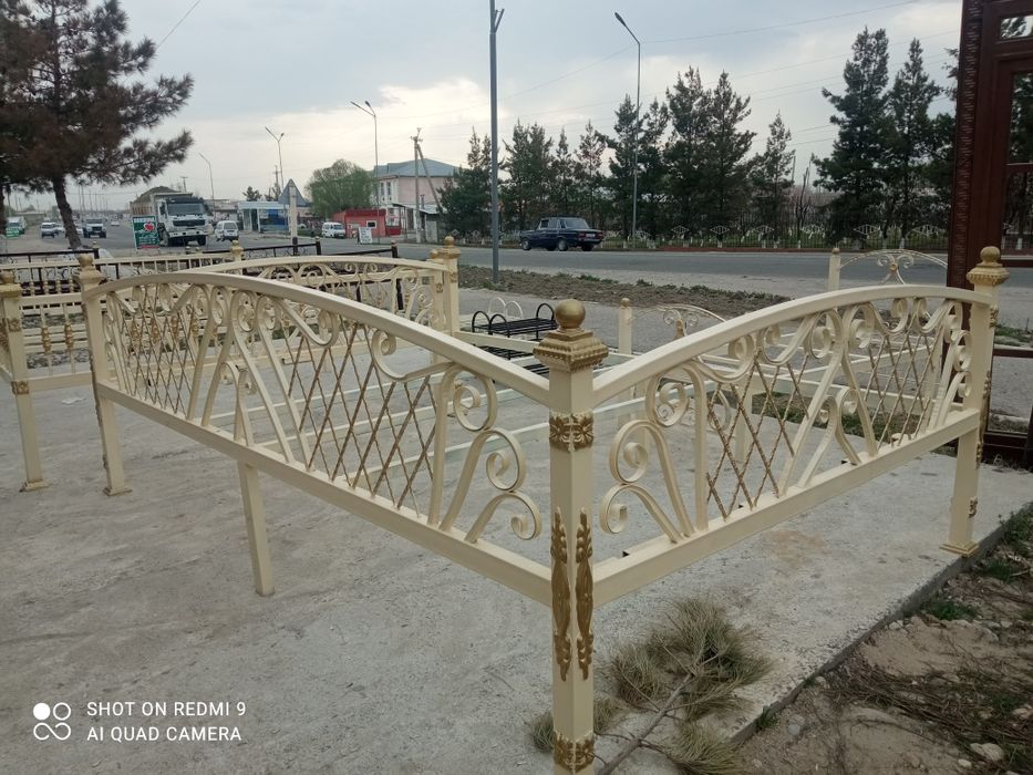 Карават металичиски