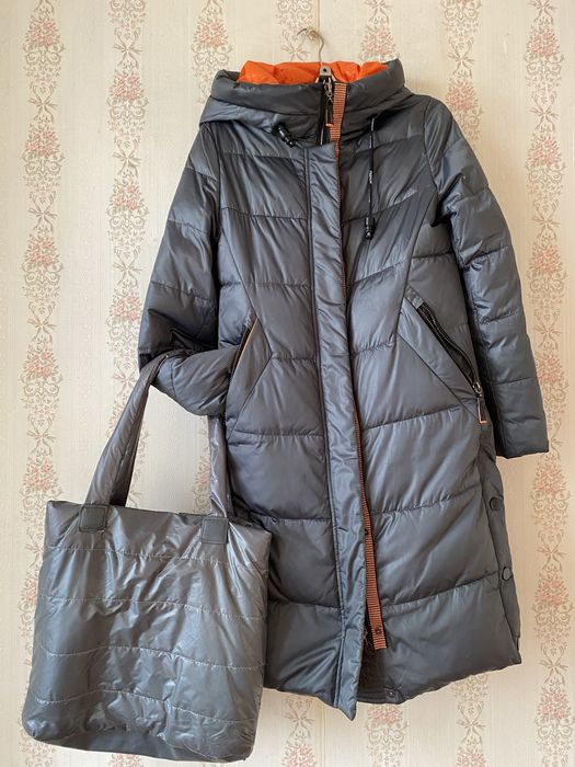 Продам пуховик женский