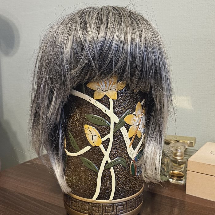 Парик качество  хорошее,  новый