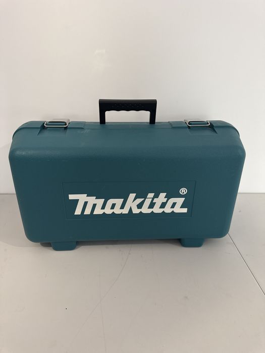 rindea electrică profesională Makita KP0810