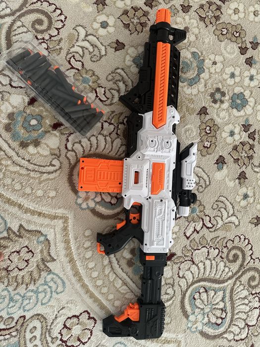 игрушечный автомат на батарейке