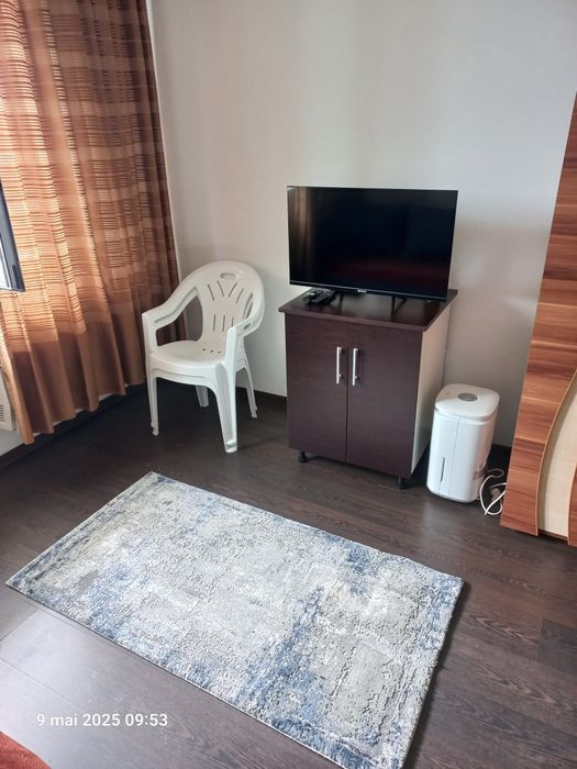 Inchiriez garsoniera