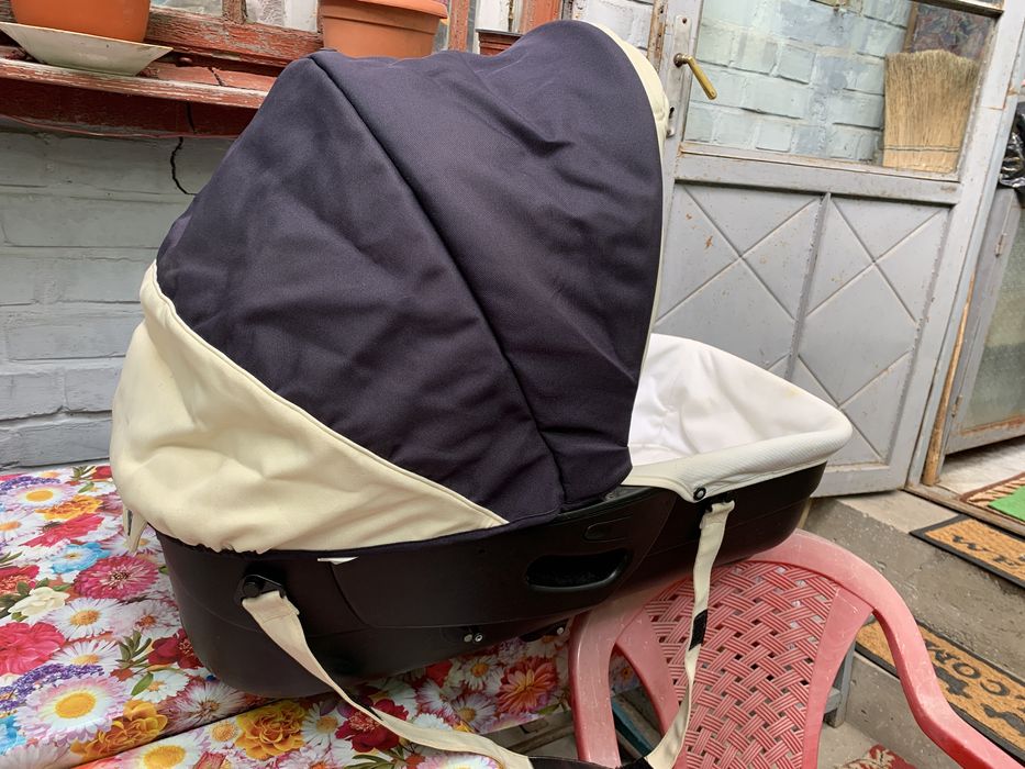 Carucior Chicco 3 in 1
