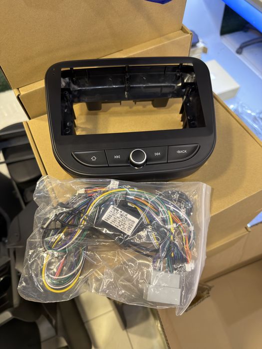 Malibu 2 knopka ramka kabel Teyes monitor uchun