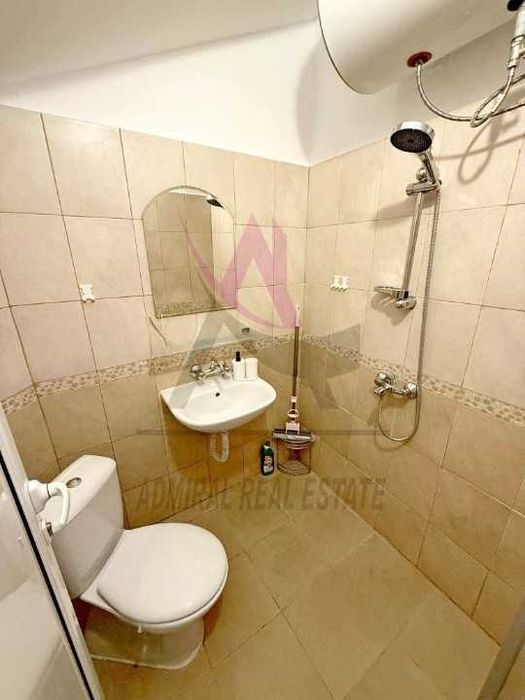 Дава се под наем Двустаен апартамент в Варна, Център - 56 кв.м за 550 € - Снимка #3