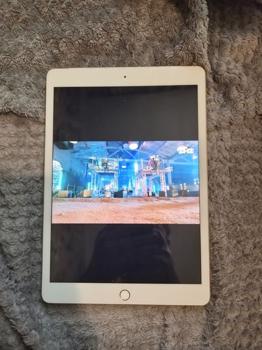 Ipad 8gen 32 гига