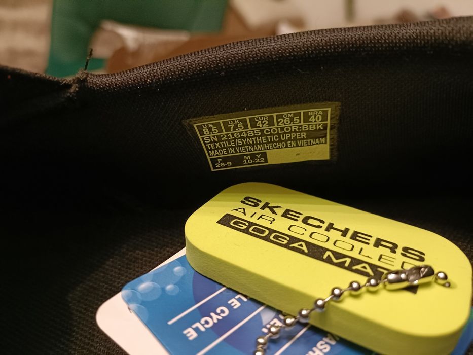 Vand adidas Skechers noi !!